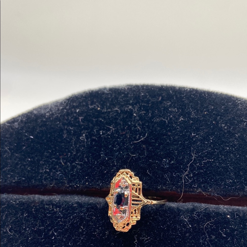 sapphire& diamonds with platinum accent 10k yellow gold ring - Picture 4 of 11